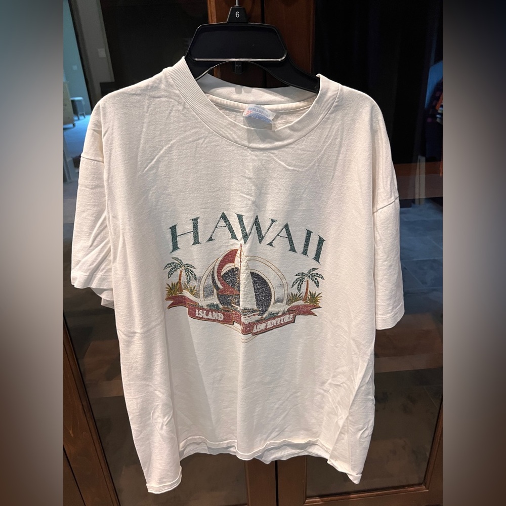Hawaii Vintage Tee
